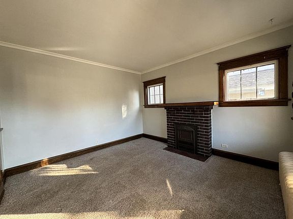 2nd image of 1409-1411 19th Dr N