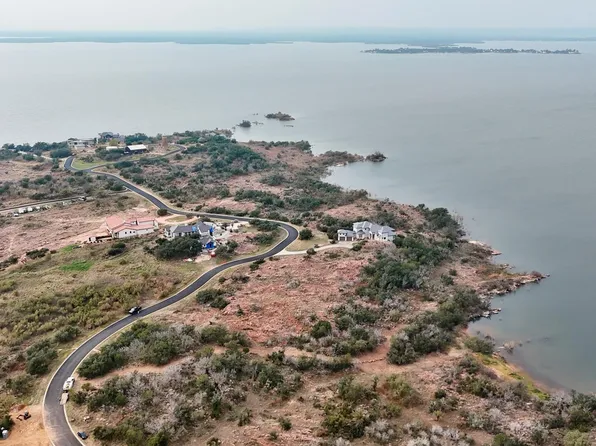 30 Peninsula Dr, Burnet, TX 78611
