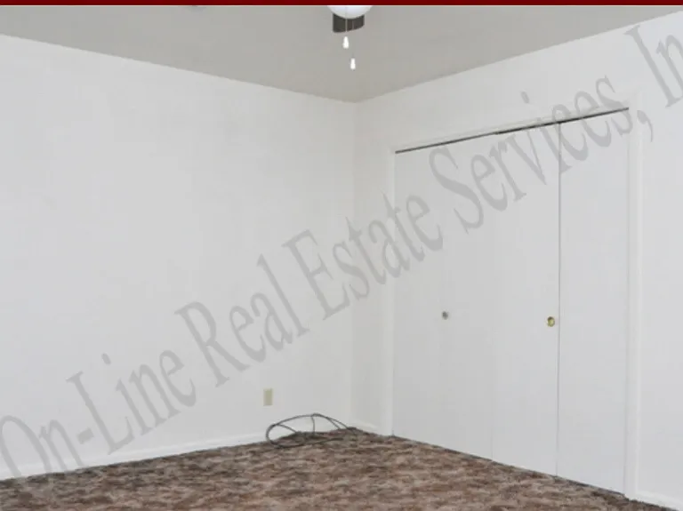 108 Moss St #A — Photo 9
