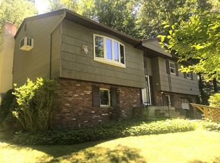 44 Brookwood Rd, Stanhope, NJ 07874