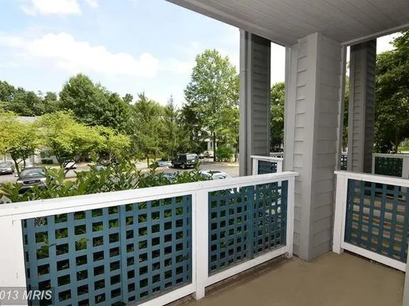 11703 Summerchase Cir APT C, Reston, VA 20194