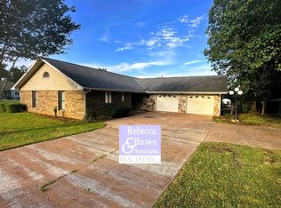 183 Bradford Dr SE, Calhoun, GA 30701