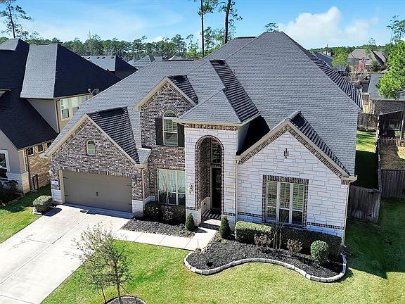 2nd image of 755 Majestic Shores Lane