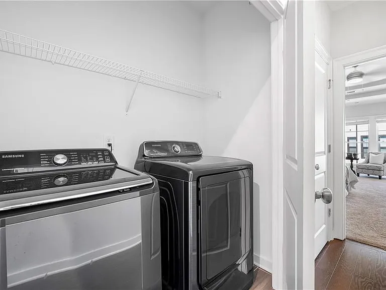 552 Ember Ln NW — Photo 17