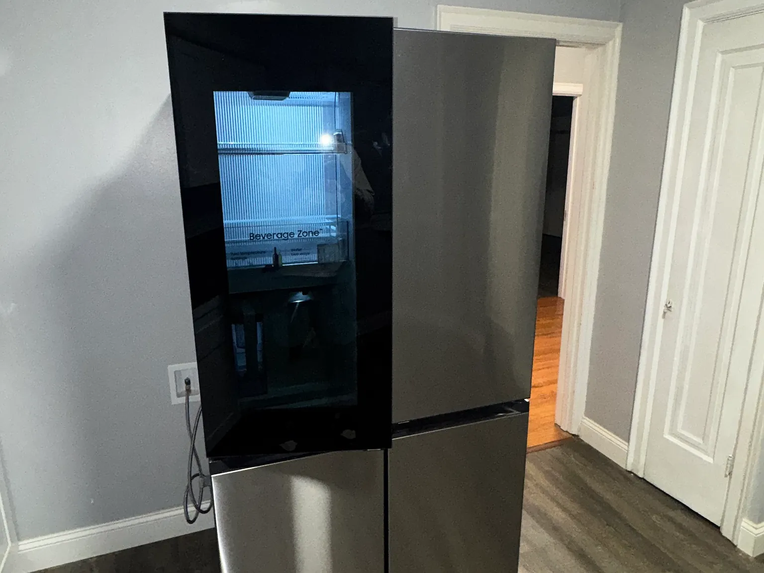 2 bed, 2300 sqft, $2,200 — Photo 4