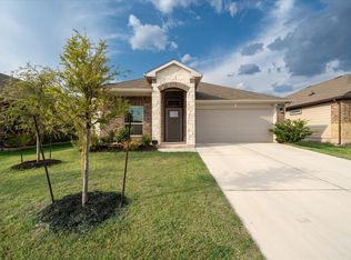 201 Elm Creek Dr, Hutto, TX 78634