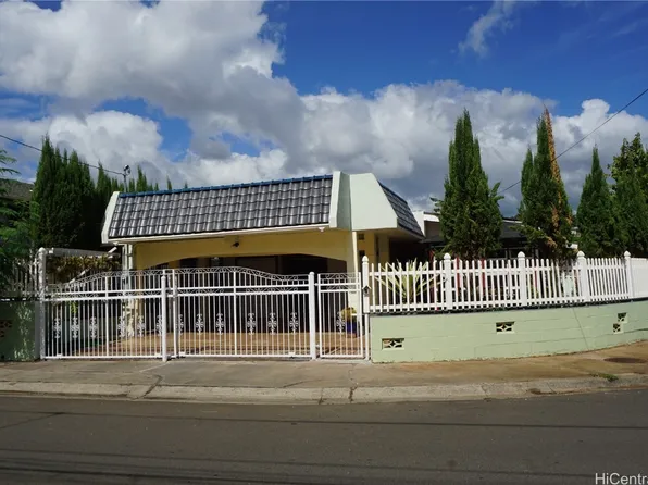 94-70 Poailani Cir, Waipahu, HI 96797