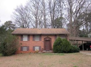 6422 Bimini Dr, Forest Park, GA 30297