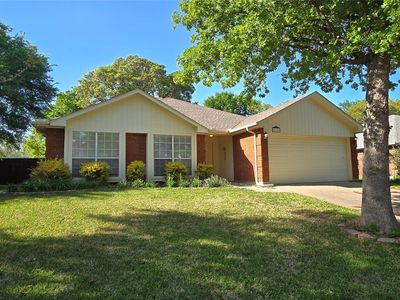 2704 Yellowstone Park Ln, Corinth, TX, 76210