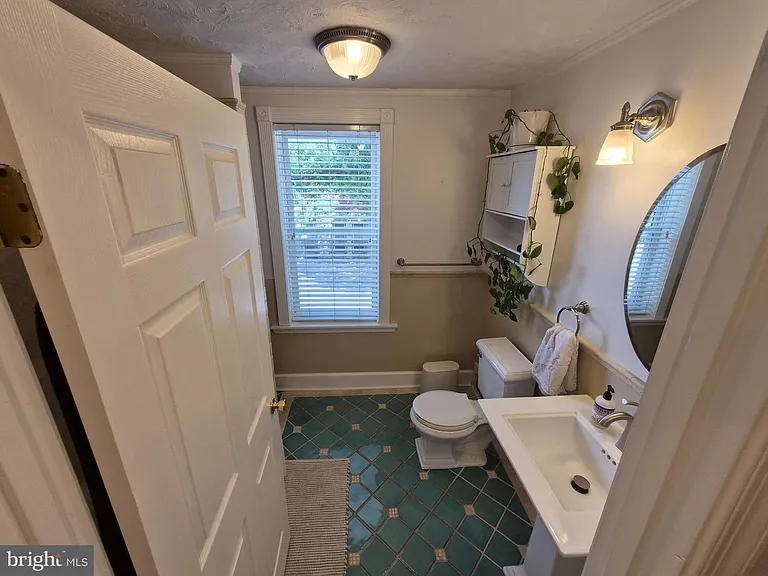 1601 Belt St — Photo 16