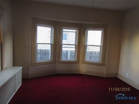 3rd image of 127 Bergin St