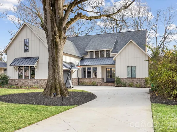 1400 Heather Ln, Charlotte, NC 28209