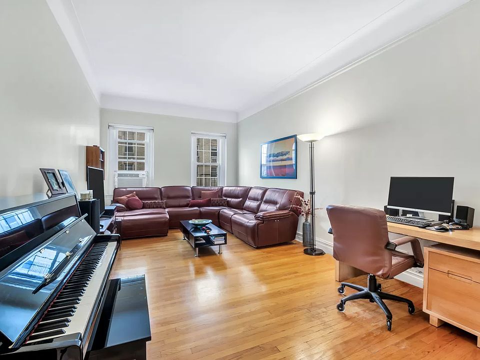 1st image of 55 Pineapple St APT 6J