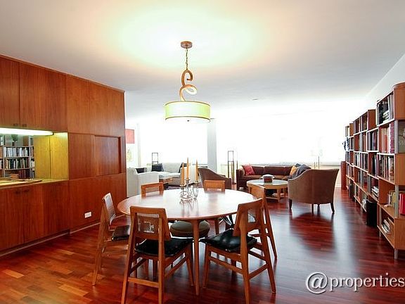 Living Room/Dining Room