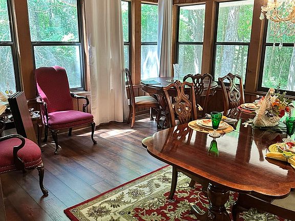 5th image of 5 Garrison Cir