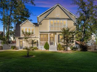 1720 Burson Dr, Chesapeake, VA 23323