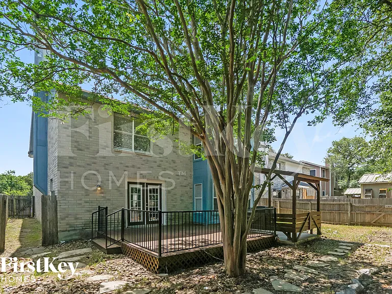 14219 N Hills Village Dr — Photo 18