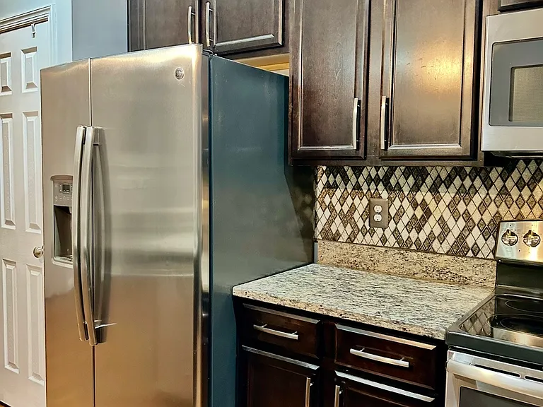 172 Shrewsbury Dr — Photo 13