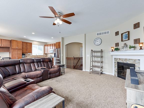 3rd image of 2881 Lauren Meadows Dr