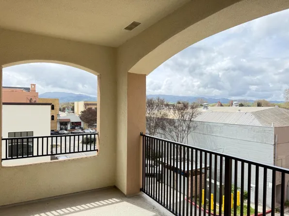 400 San Benito St #302, Hollister, CA 95023