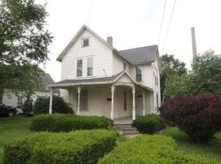 104 Columbus Rd, Mount Vernon, OH 43050