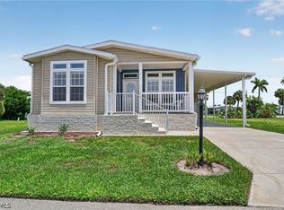 5671 Captain John Smith Loop, North Fort Myers, FL 33917