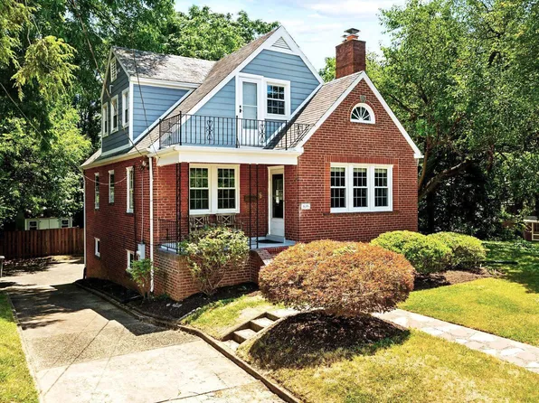 839 N Abingdon St, Arlington, VA 22203