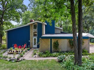 21325 Cologne Rd, Waukesha, WI 53186