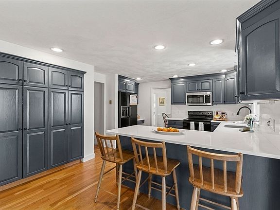 5th image of 4 Greybirch Rd