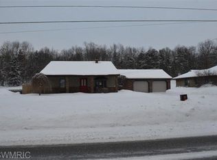 8729 Verona Rd, Battle Creek, MI 49014