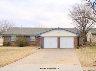 4708 SE Sunnymeade Dr, Lawton, OK 73501