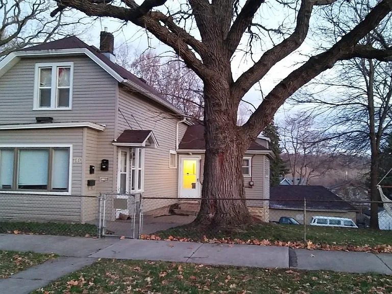 740 Stewart Ave #2 — Photo 14