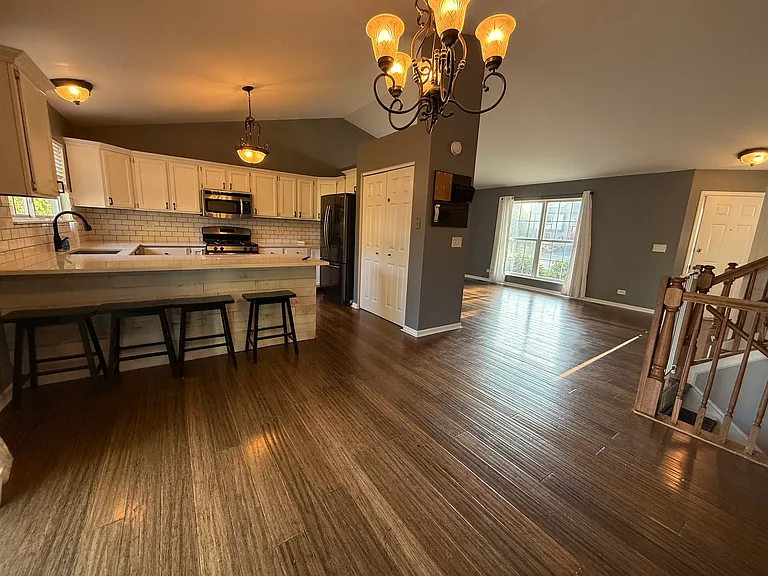 903 Pin Oak Cir — Photo 3