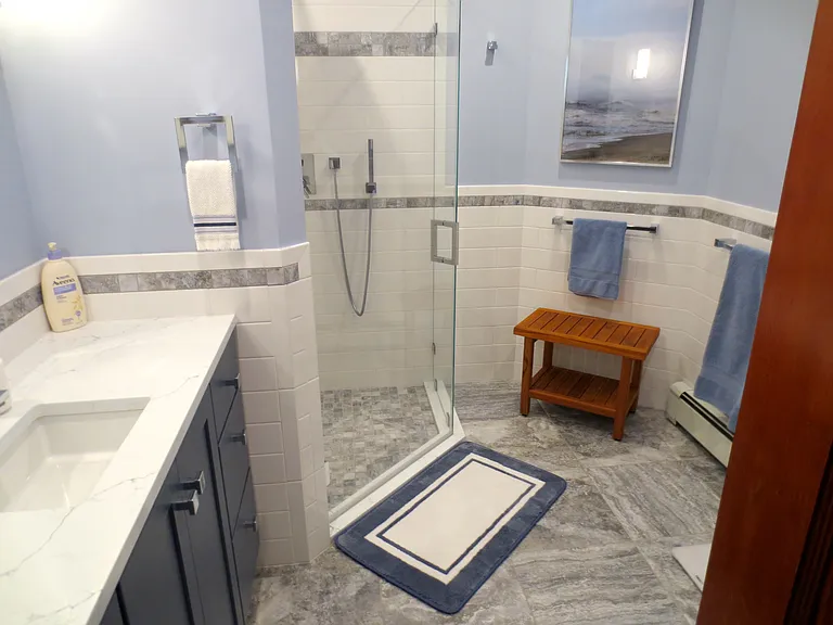 312 E Montauk Hwy — Photo 12
