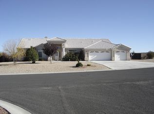 2794 Rawhide Dr, Kingman, AZ 86401