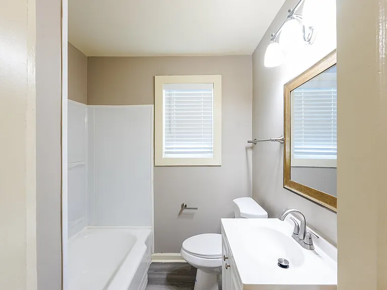 700 Robison Dr — Photo 15