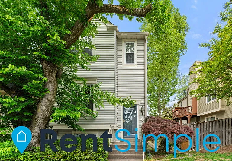 39 Fendall Ave — Photo 2