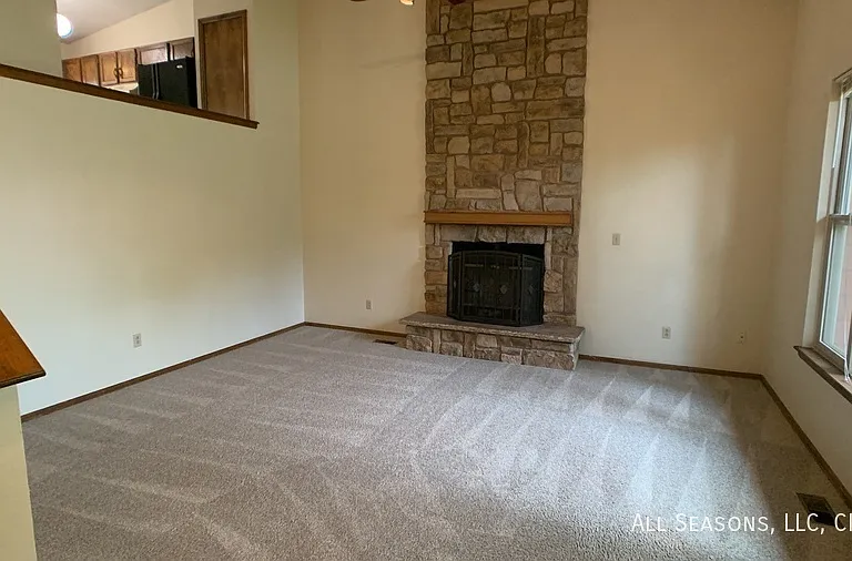850 Quail Lake Cir — Photo 2