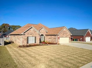 2220 Naples Dr SW, Decatur, AL 35603