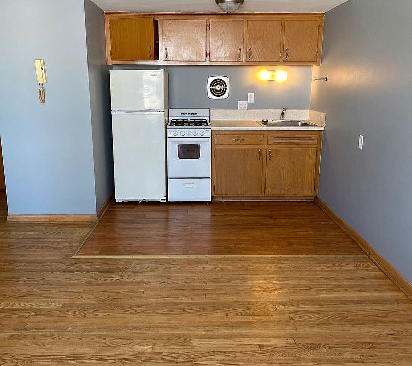 2nd image of 7708 W National Ave APT 13