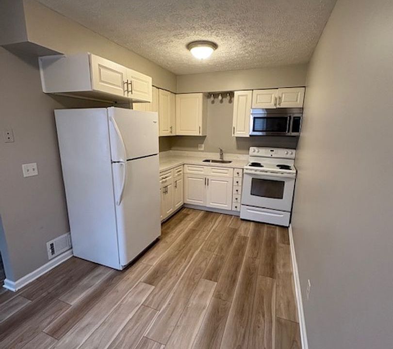 1st image of 820 Klinger Ave APT H