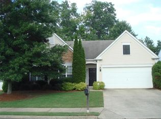 6400 Waveland Dr, Cumming, GA 30040