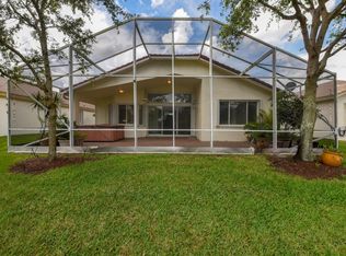 8718 Bellido Cir, Boynton Beach, FL 33472