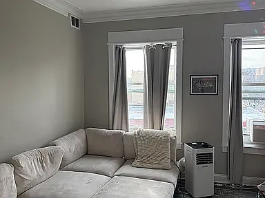 1 bed, 1000 sqft, $1,750 — Photo 3