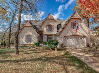 1208 S 105th St, Edwardsville, KS 66111