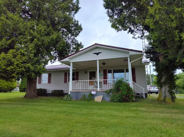 5091 Camp Coffman Rd, Oil City, PA 16301