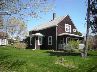 53 E Pattagansett Rd, Niantic, CT 06357
