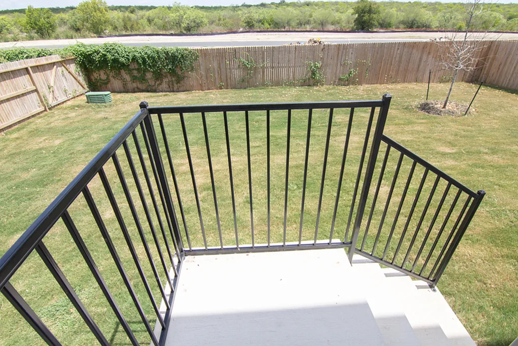 Tesoro Hills — Photo 3