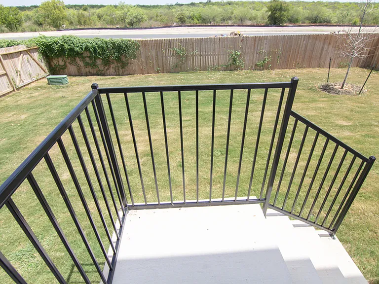 8306 Tesoro Hls — Photo 3