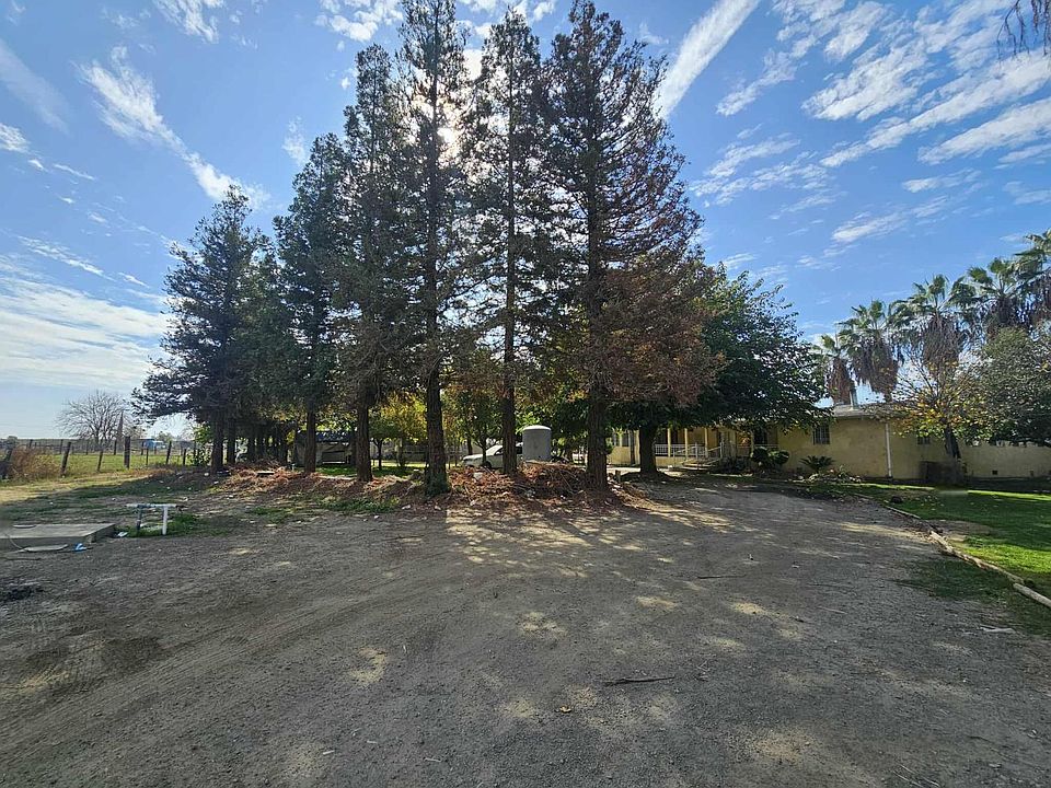1st image of 14398 Avenue 88